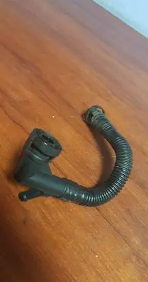 Breather/breather pipe/hose