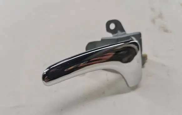 Volvo S40, V40 Rear door interior handle