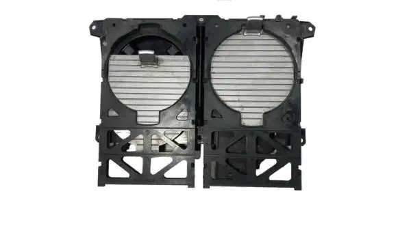 Cup holder front