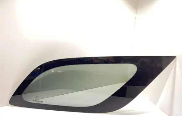 Dodge Durango III Rear side window