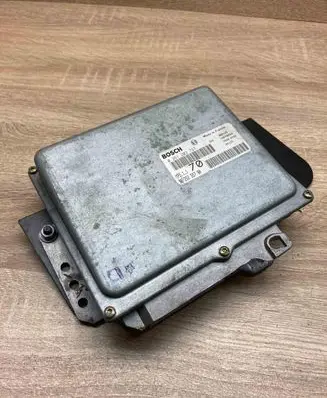 Peugeot 406 Engine control unit/module ECU 9625255780 0261203797
