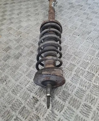 Volkswagen PASSAT B4 Rear shock absorber/damper
