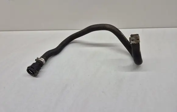 Mercedes-Benz Sprinter W907 W910 Engine coolant pipe/hose A9075012200