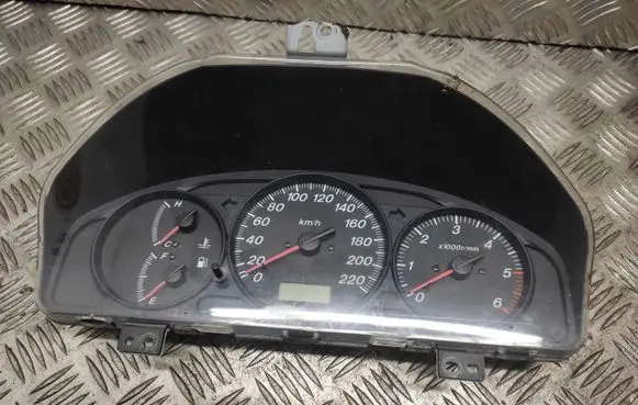 Mazda Premacy Speedometer (instrument cluster) CB16C