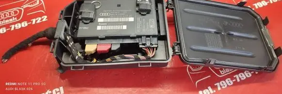 Audi A4 S4 B6 8E 8H Comfort/convenience module 8E0959433AS 00524927 00002726B2