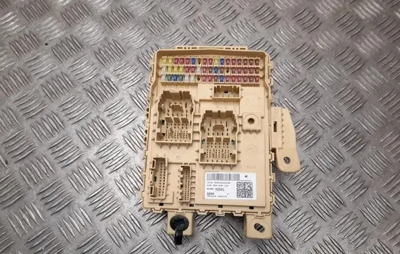 KIA Sportage Fuse box set 91950R2651