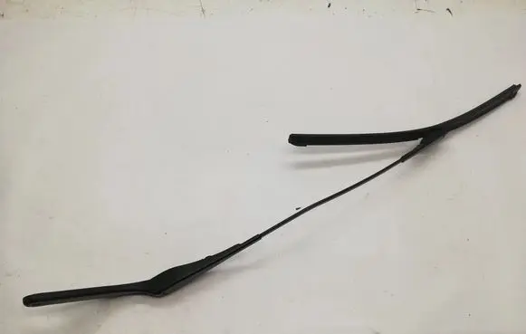 BMW X1 E84 Windshield/front glass wiper blade 2990029