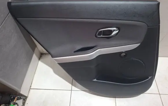 KIA Ceed Rear door card panel trim
