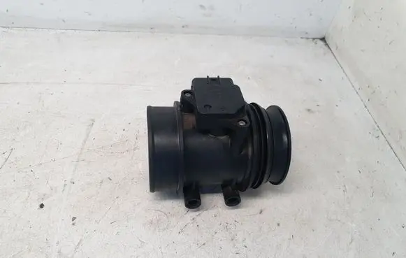 Volvo XC70 Mass air flow meter 30713512