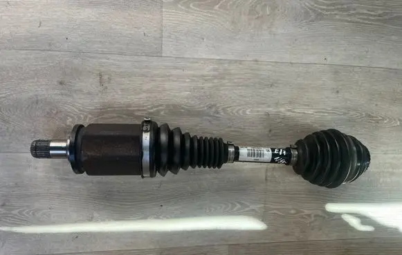 BMW X1 E84 Front driveshaft 7591681 31607591681