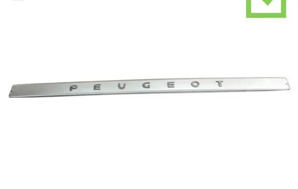 Peugeot 1007 Other trunk/boot trim element 