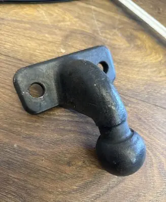 Renault Master III Tow bar mounting accessories 