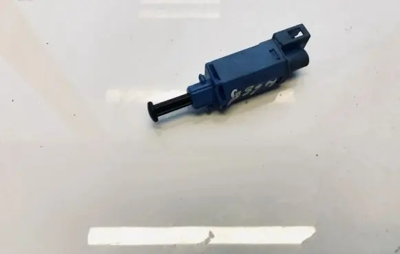 Volkswagen PASSAT B4 Brake pedal sensor switch 1h0927189