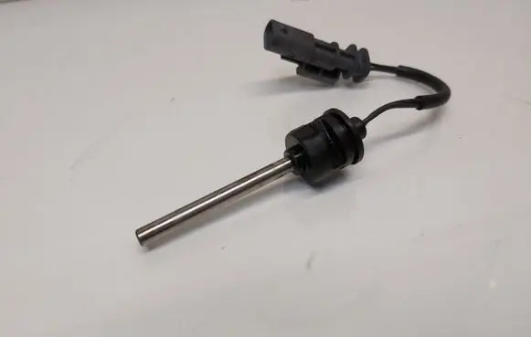 Coolant temperature sensor