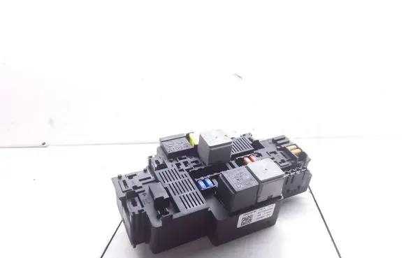 Mercedes-Benz E W213 Fuse module A2139065706 58K616F00