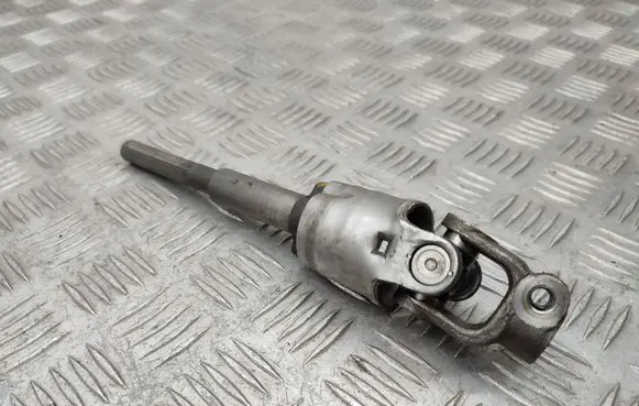 Toyota RAV 4 (XA20) Steering column universal joint