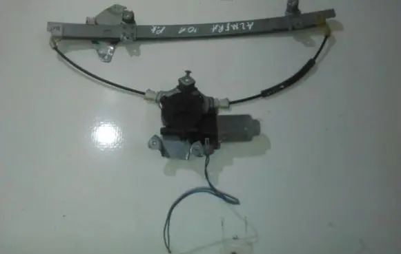 Nissan Almera N16 Sliding door window regulator with motor