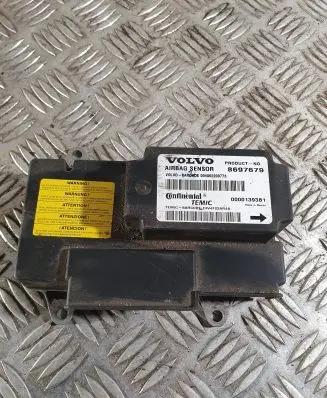 Volvo V50 Airbag control unit/module 8697679