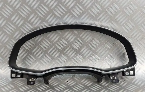 Audi Q8 Dashboard trim 4M8857116