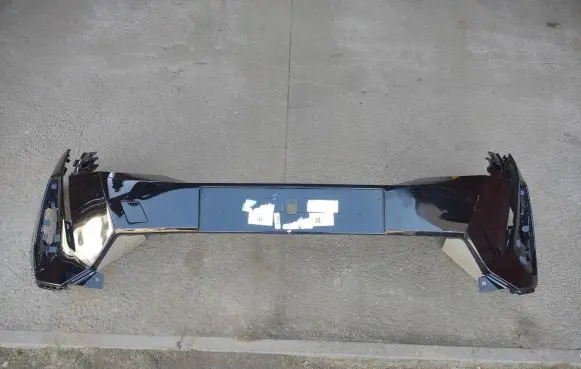Peugeot 3008 II Front bumper 9836768577