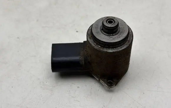 Audi Q7 4L Hydraulic servotronic pressure valve 4F0998317A