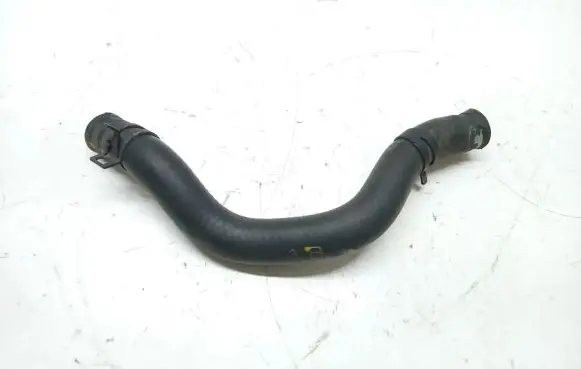 Mazda CX-5 Engine coolant pipe/hose