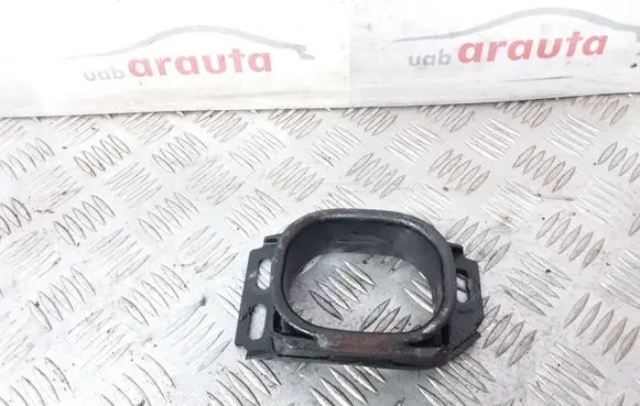 Audi A4 S4 B5 8D Engine mounting bracket 8D0199251
