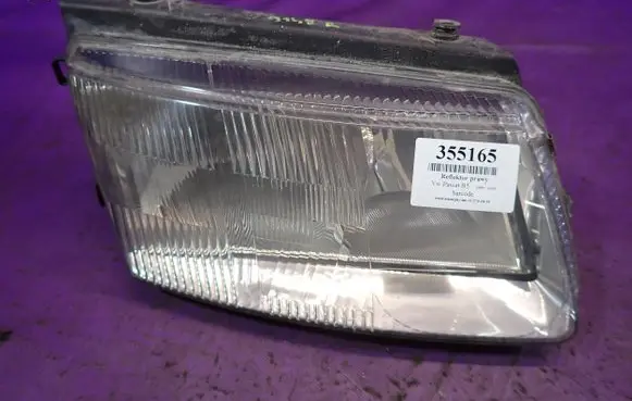 Volkswagen PASSAT B5 Headlight/headlamp 14869200