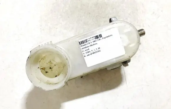 Honda CR-V Master brake cylinder
