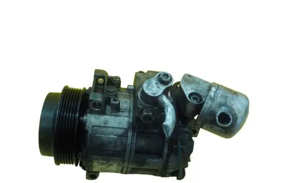 Mercedes-Benz C W204 Air conditioning (A/C) compressor (pump) A0022305011