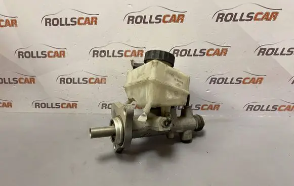 Mercedes-Benz C W203 Master brake cylinder A2034300002