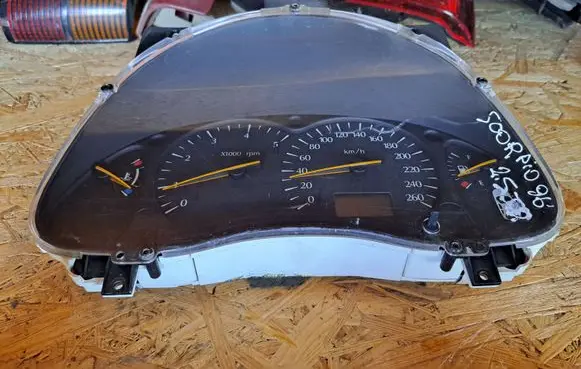 Ford Scorpio Speedometer (instrument cluster) 95GB10849TA