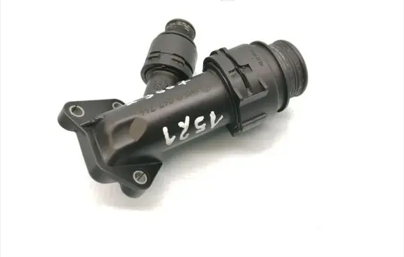 BMW 7 E65 E66 Engine coolant pipe/hose 2247744