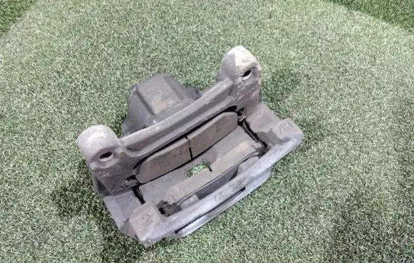 Renault Espace V (RFC) Front brake caliper 6080