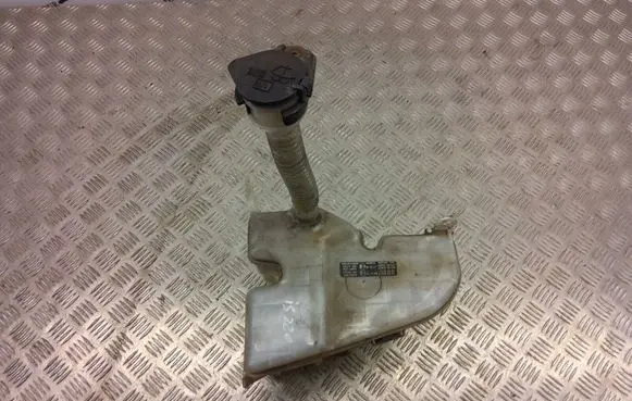Lexus GS 300 350 430 450H Windshield washer fluid reservoir/tank 060851138