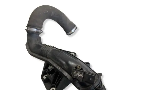Audi A4 S4 B8 8K Intercooler hose/pipe 8K0145673A