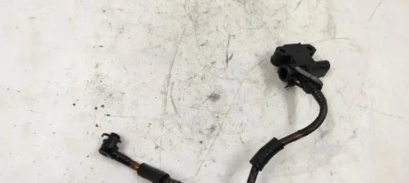 Mercedes-Benz C W203 Electromagnetic valve A611078004