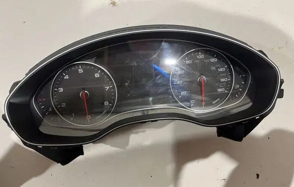 Audi A7 S7 4G Speedometer (instrument cluster) 4G8920984S 0263672232