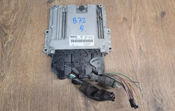 Renault Master III Engine control unit/module 237102265R