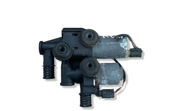 BMW 3 E46 Coolant heater control valve 8369807