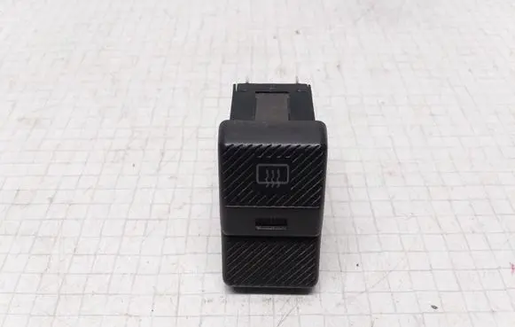 Volkswagen Transporter - Caravelle T4 Windscreen/window heater switch 701959621