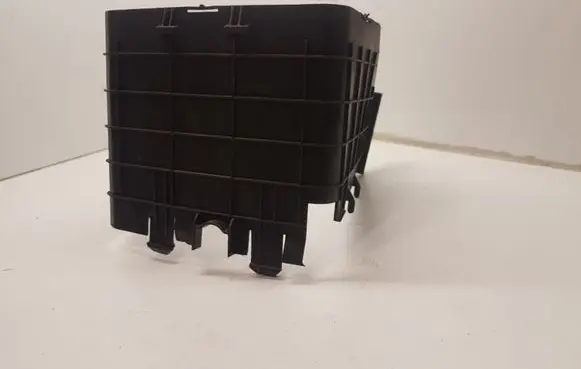 Audi Q3 8U Battery box tray cover/lid 3C0915335