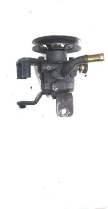 Nissan Navara D22 Power steering pump