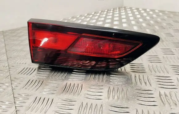 Opel Astra K Tailgate rear/tail lights 39098788 366069842 81390105