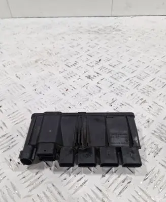 BMW 3 F30 F35 F31 Power management control unit 8638551 18576710 P00154201