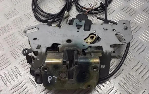 Chrysler Grand Voyager IV Front door lock 80786