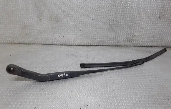 Opel Meriva A Windshield/front glass wiper blade 13139725