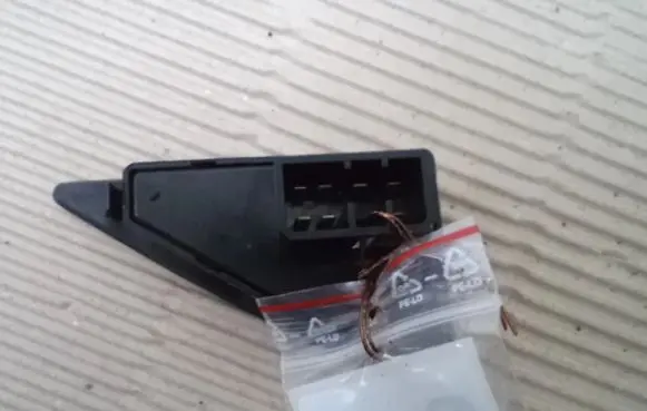 KIA Sephia Other devices