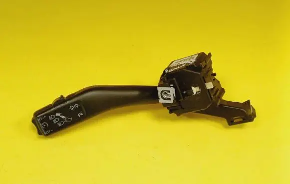 Volkswagen Golf V Indicator stalk 1K0953513F