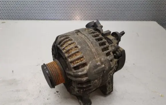 Citroen C4 I Generator/alternator 9646321880